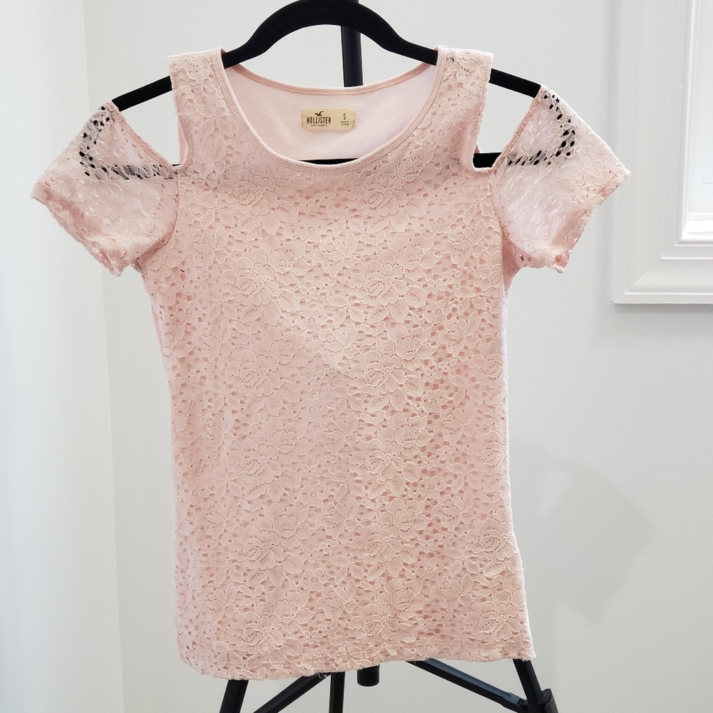 HOLLISTER Size Small Top